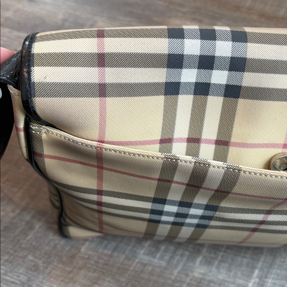 Burberry Tan and Black  large Checkered Crossbody Messenger Bag - Picture 4 of 16